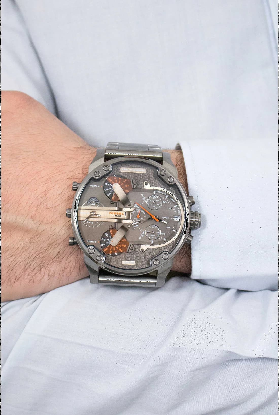 Montre Diesel Mr Daddy 2 DZ7315 anthracite chronographe acier élégant vue 4