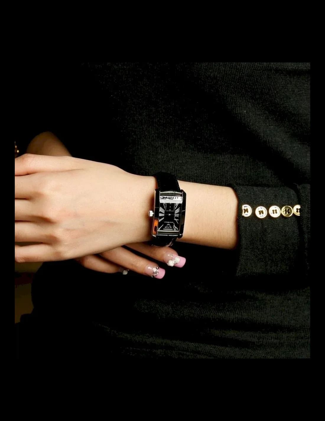 Montre Emporio Armani AR0144 à boîtier rectangulaire et bracelet cuir noir vue 3