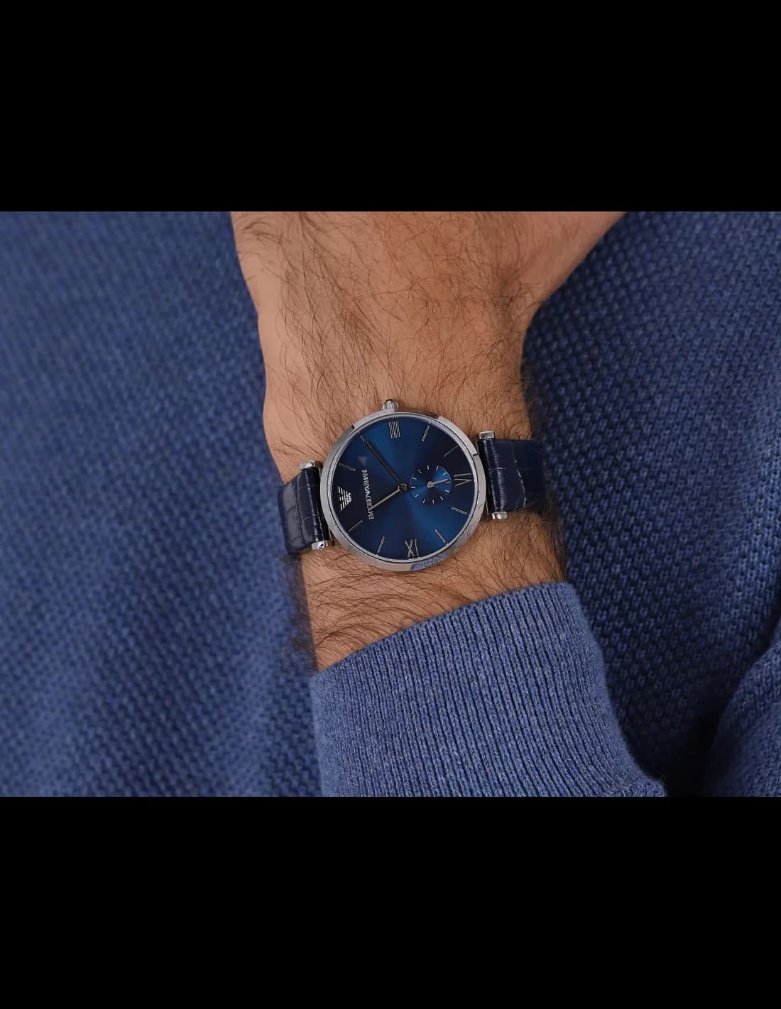 Montre Homme Emporio Armani AR11300 Cadran Bleu et Cuir Marine vue 4