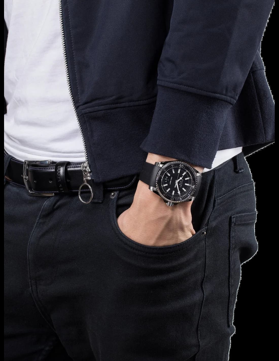 Montre Homme Gucci Dive YA136204 Bracelet en caoutchouc noir vue 3