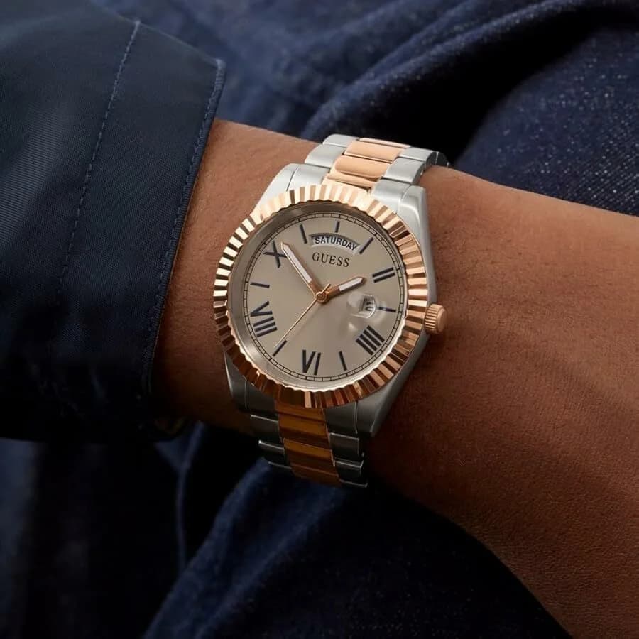 Montre Homme Guess GW0265G13 Connoisseur Bicolore Cadran Gris Taupe vue 5