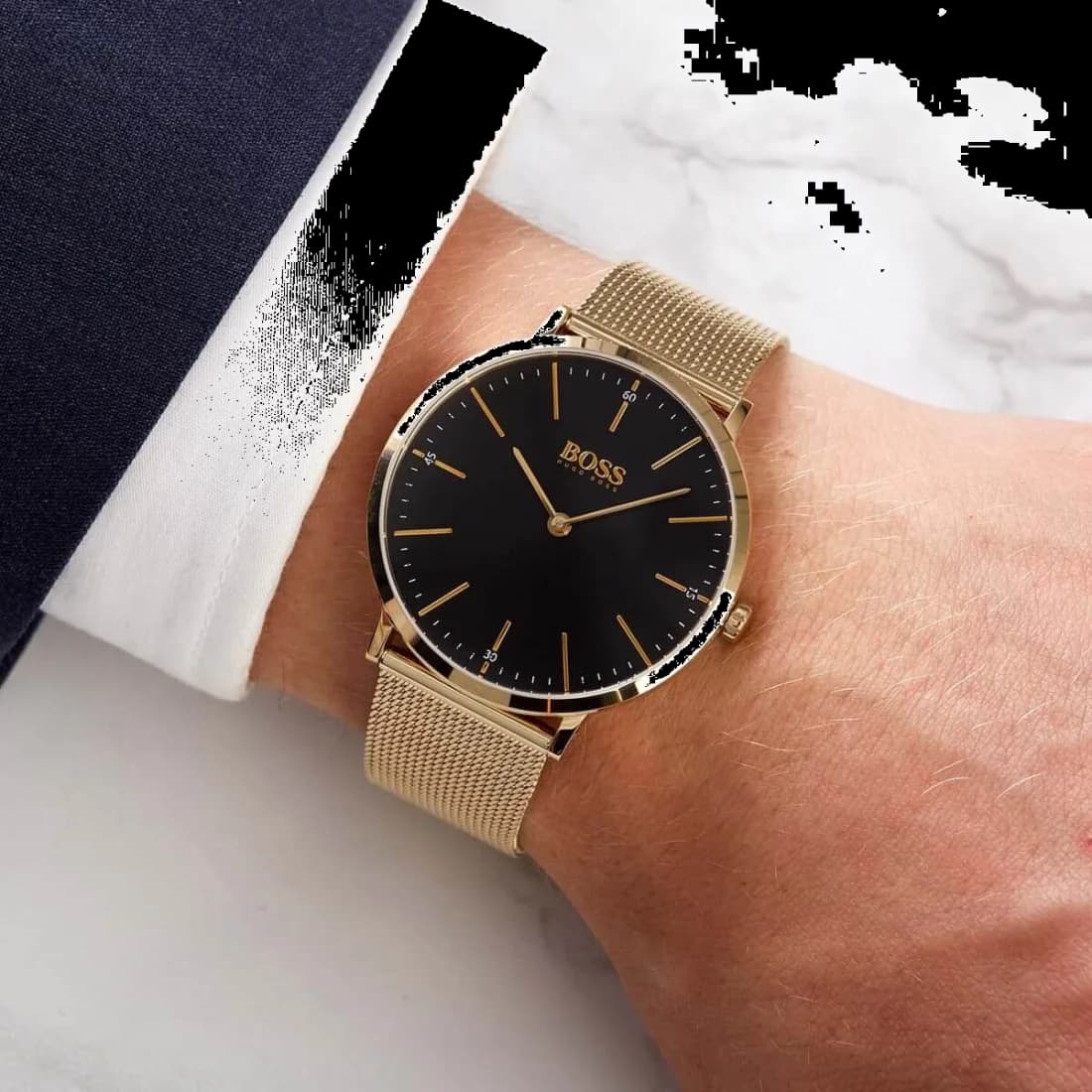 Montre Hugo Boss 1513735 en Acier Doré avec Bracelet Maille Milanaise vue 4