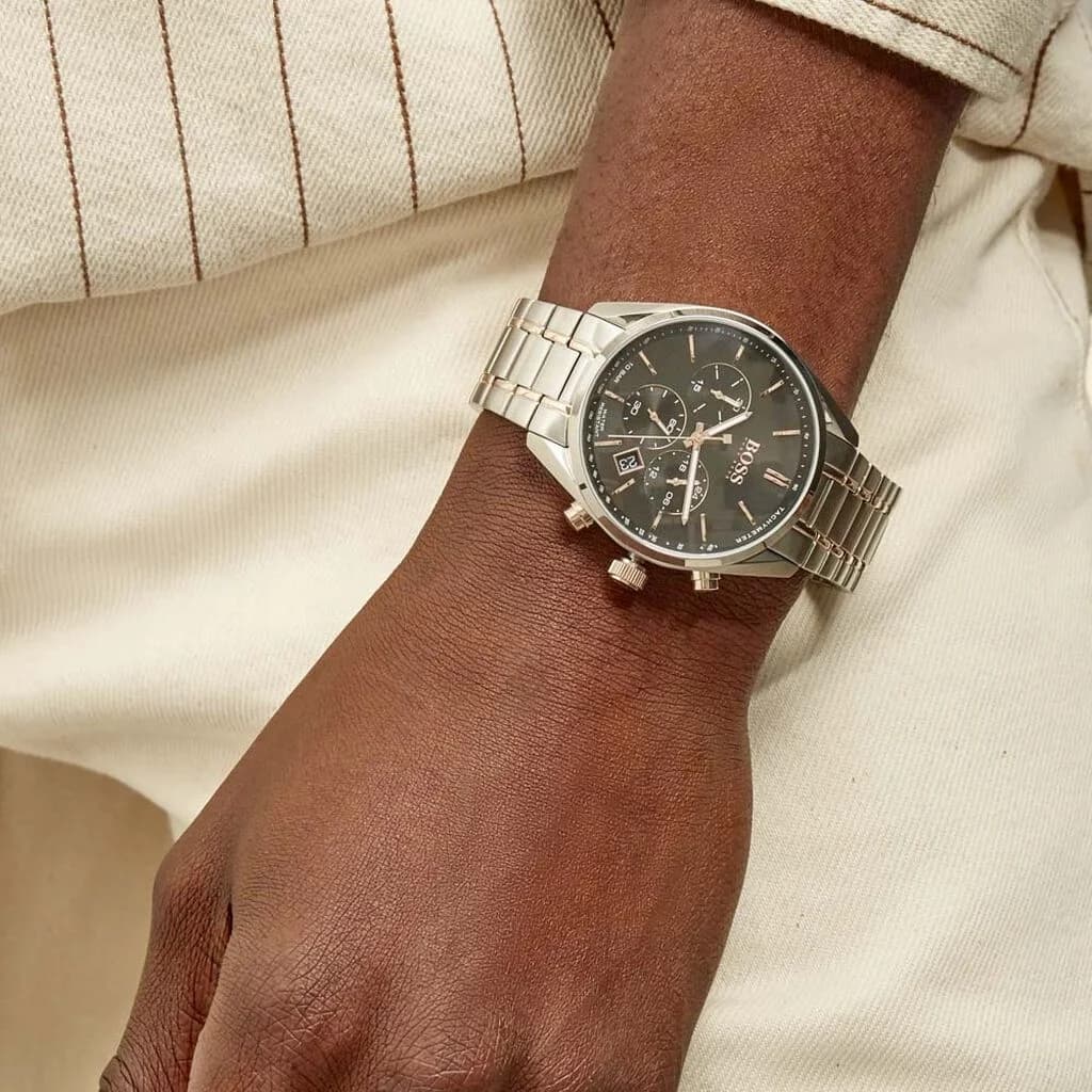 Montre Homme Hugo Boss Champion 1513819 chronographe bicolore bracelet acier vue 4