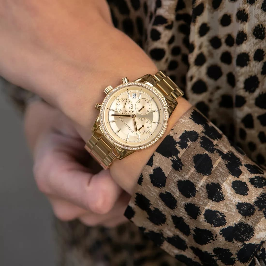 Montre Michael Kors MK6356 Ritz en Acier Doré et Cristaux vue 6