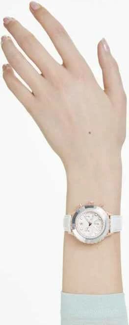 Montre Swarovski 5671150 Octea Chrono Bracelet Cuir Blanc et Cristaux vue 8