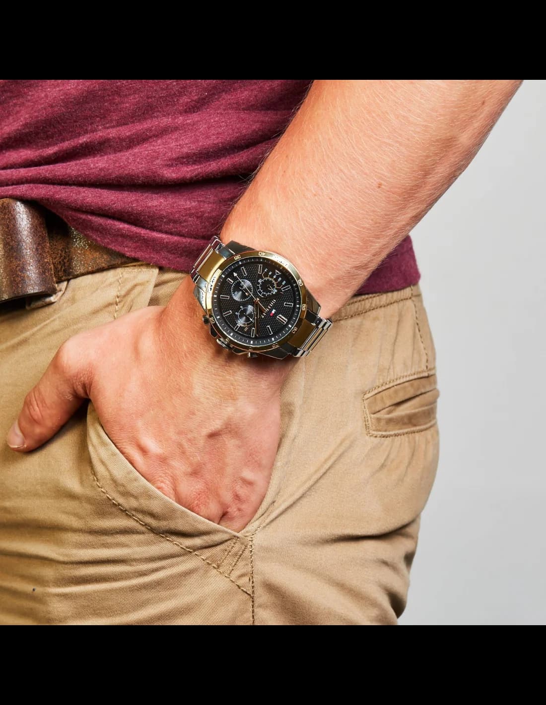 Montre Homme Tommy Hilfiger 1791559 Decker Acier Bicolore et Cadran Bleu vue 2